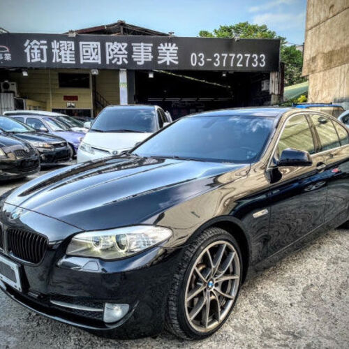 2010年BMW 535i 黑