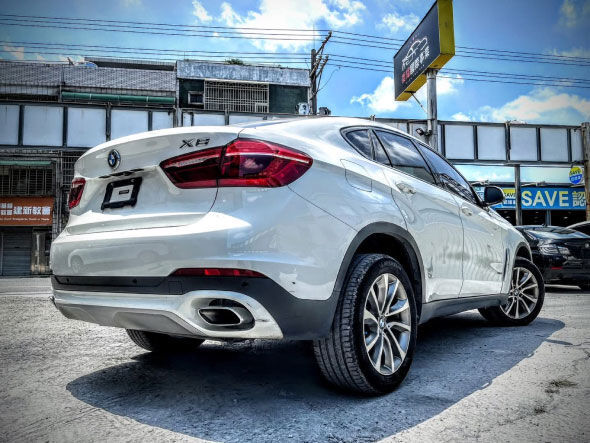 2017年 BMW X6 白
