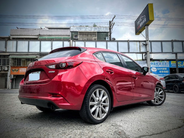 2016年 馬自達 mazda3